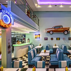 Lire la suite à propos de l’article Le Warner