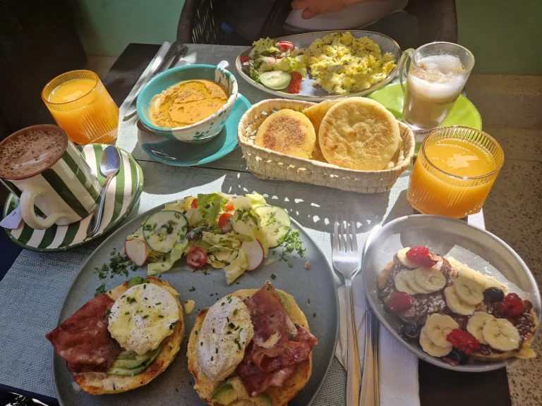 Lire la suite à propos de l’article OZEN CAFÉ